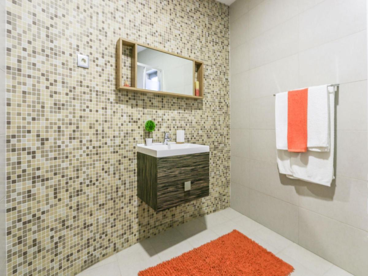 V4, Jardins Branqueira Near Beach, Villa *